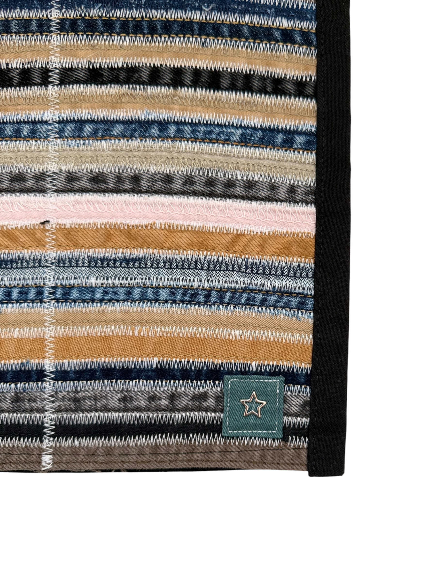 DENIM SEAMS CRASH PAD